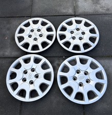 4x Hyundai Radkappen 15 Zoll