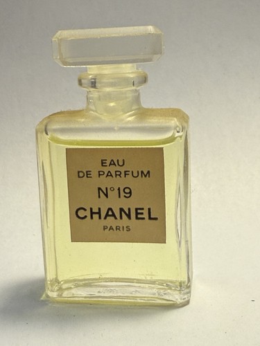 Chanel eau de - chanel, 19