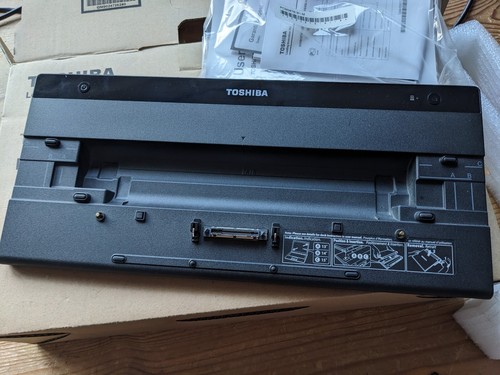 Toshiba dockingstation - toshiba,