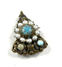 Anstecknadel Brosche mit Perlen und Türkis Dreieckform Vintage