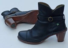 Schwarze Stiefeletten aus Leder von EL NATURALISTA in Größe 40