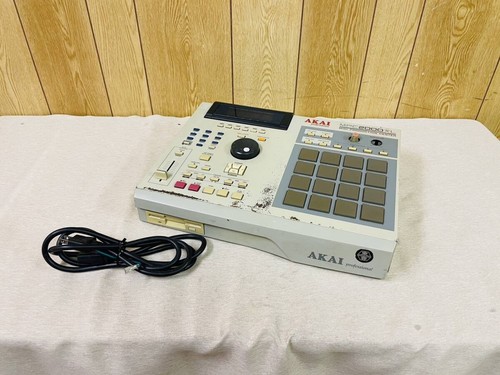 Akai mpc 2000xl sampler - 2000xl,