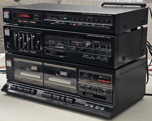 Fisher 223 amplifier - amplifier, /