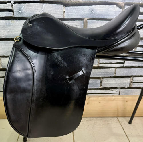 Morris nolan wh - 17",