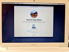 MacBook 7.1 White Unibody 13.3
