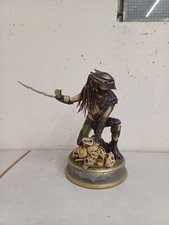 Sideshow Predators The