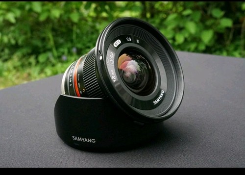 Samyang 12mm 0 - samyang, f/2,0