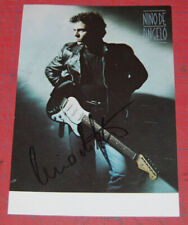 Nino De Angelo signierte Autogrammkarte 1990 signiert Foto mit Gitarre