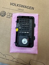 3P0035502A VW PASSAT LADEGERÄT FÜR KABELLOSES HANDY 3P0035502A WIRELESS CHARGING