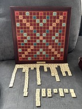 Scrabble Deluxe drehbares