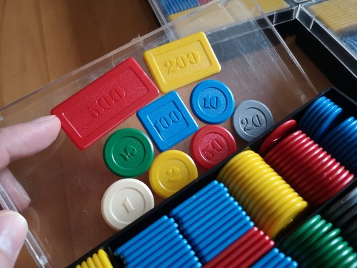 600 vintage spielmarken - ca,