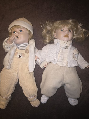 Porzellankopfpuppen - ,