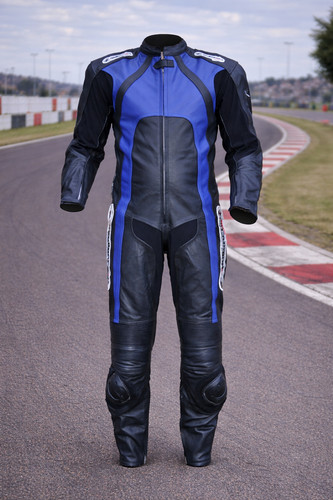 Lagerräumung motorrad - §,