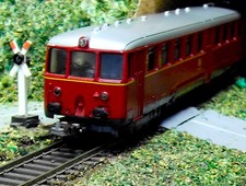 Lima: Triebwagen der Baureihe