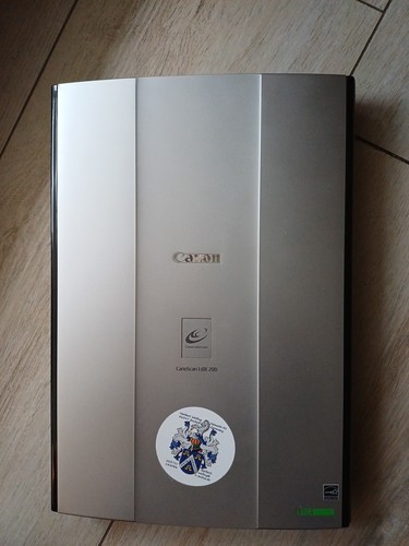 Canon canoscan lide 200 - canon,