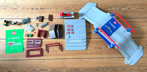 Siku zugbrücke stall - siku,