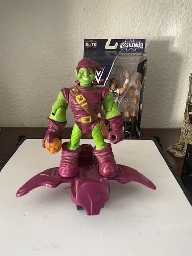 2005 green goblin toy biz - goblin,