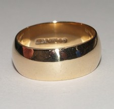 Schwerer Ehering 9 kt Gelbgold