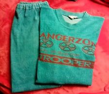 JUNGEN-FROTTEE-SCHLAFANZUG MIT APPLIKATION, GR. 140