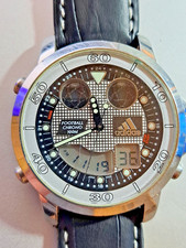 Adidas Schiedsrichteruhr von