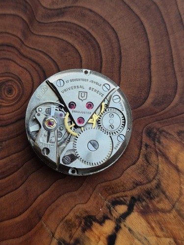 Universal geneve uhrwerk cal - universal,