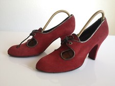Damen Schuhe Pumps Mary Jane AUDLEY London Gr 40 weinrot Veloursleder
