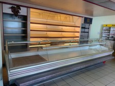 Verkaufstheke - Bäckerei, Teilweise mit Kühlung, Regal + Überbau mit Beleuchtung