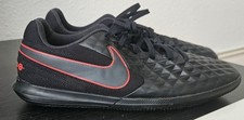 Nike Tiempo Legend 8 Club IC Black X Chile Red - Schwarz/Chile Rot, Gr.41