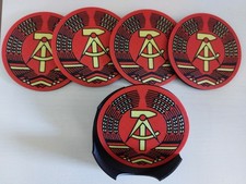 DDR Untersetzer Retro Nostalgie GDR Emblem Hammer Sichel Ährenkranz Wappen Logo 