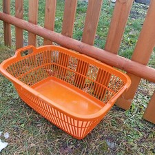 alter DDR Wäschekorb , Kunststoff orange Ostalgie , Original 
