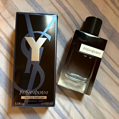 Yves saint laurent - saint, eau