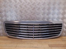 Mercedes Benz E-Klasse W211 S211 Kühlergrill Frontgrill 2118800583