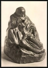 Künstler-AK Käthe Kollwitz: Skulptur Pieta 