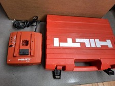 Hilti C 7/24 Ladegerät für