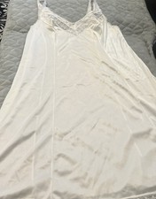 Unterrock Damen Gr. 46 weiß