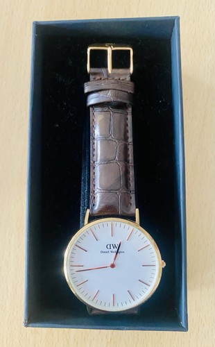 Daniel wellington classic - wellington,
