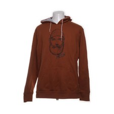 Tony Brown, Kapuzenpullover