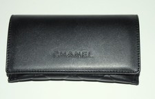 CHANEL Brillenetui Rautenstepp