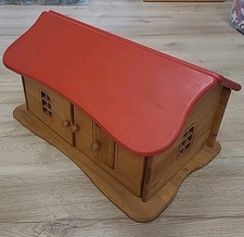 Drewart großes Haus Dach rot