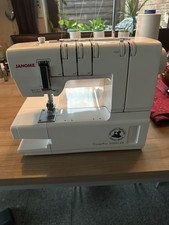 Janome CoverPro 2000CPX