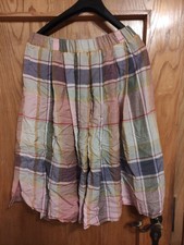 Rock 38 Kariert Bunt Falten