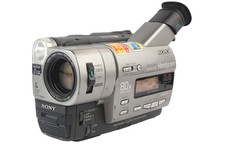 SONY CCD-TR950E PAL Video Hi8