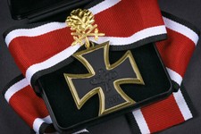 Ritterkreuz + Eichenlaub mit Schwertern - Goldedition Luftwaffe