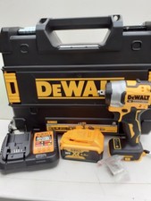 DeWalt Schlagschrauber DCF 922-18V  mit  Akku 6Ah + Ladegerät im Koffer-Neu