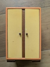 Puppenhaus Kleiderschrank DDR