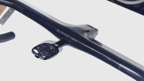 Black inc carbon - black, integrated