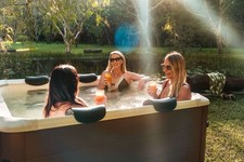 MSpa Whirlpool AMBER Aero PLUS XXL Outdoor Indoor Pool / LED / UVC / APP 180 cm