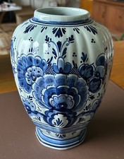 Delfter Vase - handbemalt - 24 cm hoch - top !