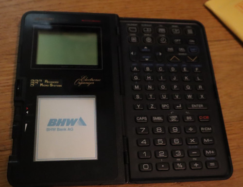 Sharp electronic organizer - sharp,