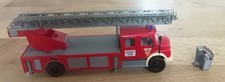 Preiser Mercedes Benz Feuerwehr mit Drehleiter Bonn 1:87 (43)